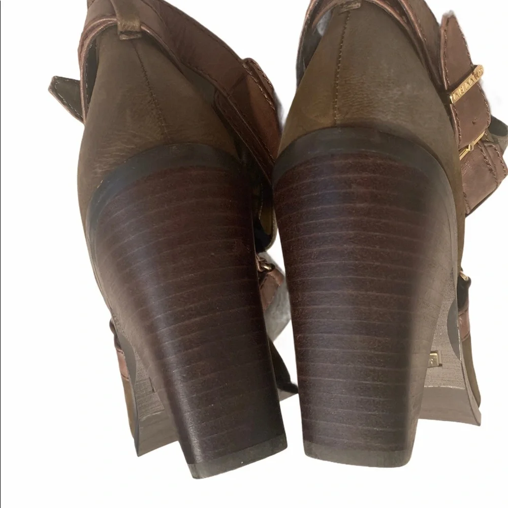 Gianni Bini Derryn Booties, Sz 10 - Picture 10 of 10
